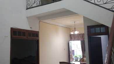 Rumah Sederhana Disewakan di Gubeng, Surabaya, Harga Ekonomis