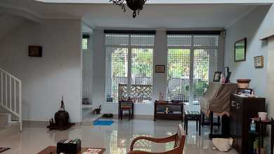 Jual Segera Rumah Elit area Sektor 6 - Bintaro, Tangerang Selatan, Luas 255 m2