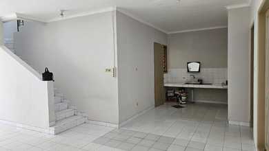 Rumah Sewaan Murah di Pantai Indah Kapuk, Jakarta Utara, 3 KT, Harga 110 Juta /tahun