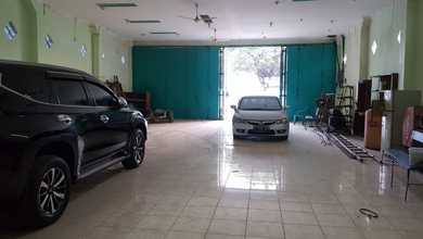 Disewakan Ruang Usaha Sultan Agung Lt720m Lb420m Jalan Utama