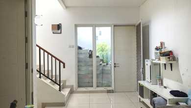 Jual Rumah Strategis di Harapan Indah, Bekasi - LT 108m²