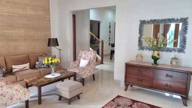 Rumah Modern di Pondok Indah, Jakarta Selatan, LT 250 m2