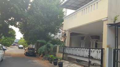 Jual Cepat Rumah Elit area Cakung, Jakarta Timur, LT 180 m2