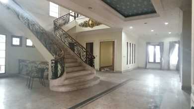 Kesempatan Langka, rumah Mewah di Lippo Karawaci, Tangerang, LB 1200m²