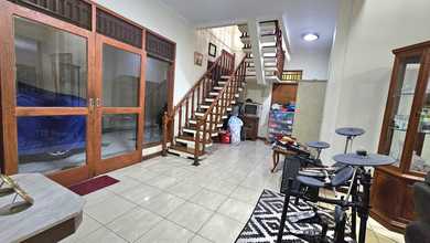 Rumah Mewah Luas 368 m2, di Pondok Kelapa, Jakarta Timur