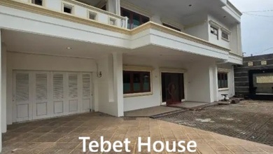 Rumah Elegan di Tebet, Jakarta Selatan, 6 Kamar Tidur, LT 360m²