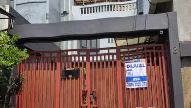 Kos2an 18 Kamar Di Bintaro, Jakarta Selatan