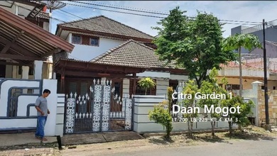 For Sale rumah Eksklusif di Citra Garden, Jakarta Barat - LT 200m²