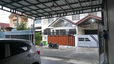 Dijual rumah Eksklusif di Duren Sawit, Jakarta Timur - LT 275m²