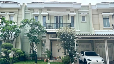 Rumah Elite di Kawasan Summarecon Serpong, Tangerang, LB 250m², Harga 4,79 Miliar