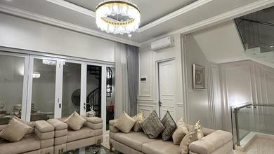 Dijual rumah Eksklusif di Kembangan, Jakarta Barat - LT 121m²