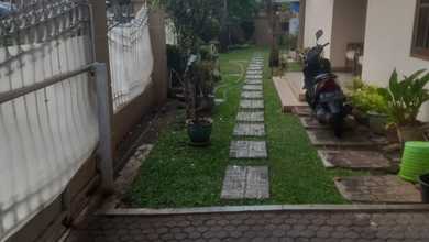 For Sale rumah Eksklusif di Pulo Asem, Jakarta Timur - LT 375m²