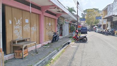 Ruko 2 Unit Strategis Pasar Jampiroso Temanggung Ruko