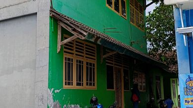 Rumah Kost 2 Lt Strategis Dekat Kampus Uii