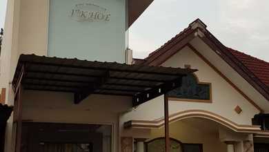 Rumah Mewah di Banyumanik, Semarang, 4 KT, LT 300m²