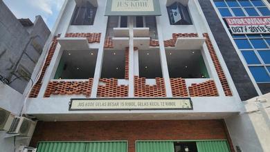 Ruko Gandeng 3 Lantai Siap Usaha di Jatiwaringin Raya Bekasi