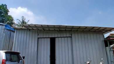 Gudang Luas dan Strategis di Kukusan Depok