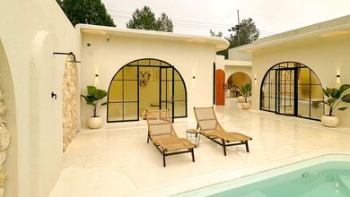 Villa Aesthetic Mediteranean Dijual dengan Omset Menguntungkan