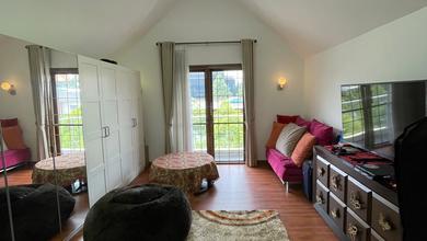 Dijual rumah Eksklusif di Sektor 9-Bintaro, Tangerang Selatan - LT 190m²