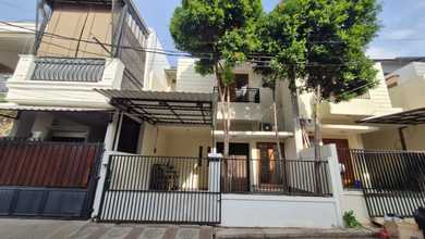 Dijual rumah Premium di Cipinang, Jakarta Timur - LT 102m²