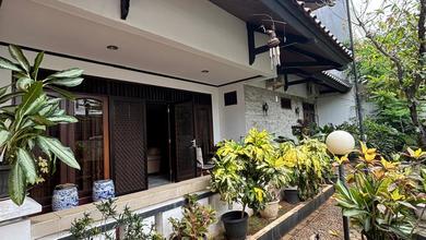 Rumah Elite di Kawasan Pulomas, Jakarta Timur, LB 550m², Harga 7,5 Miliar