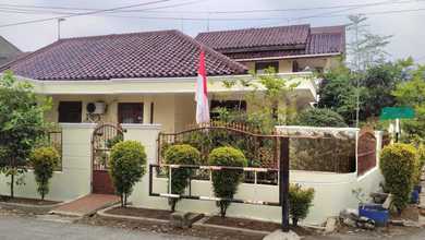 Rumah Area Luxury Jatiwaringin, Bekasi - Harga Terbaik 3,5 Miliar