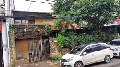 Kesempatan Langka, rumah Mewah di Jelambar, Jakarta Barat, LB 250m²