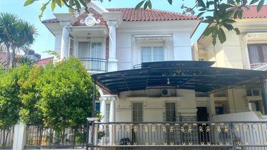 Rumah Mewah Disewakan di Cakung, Jakarta Timur, 4 KT, LT 180m²