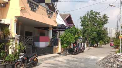 Rumah Siap Huni di Area Medan Satria, Bekasi, LT 195m²