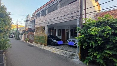 Rumah Sewa Nyaman Lokasi Pondok Bambu, Jakarta Timur, LB 200m²