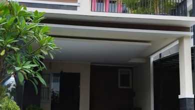 Kesempatan Rumah di BSD Delatinos, Tangerang, LB 200m², Harga 2,3 Miliar