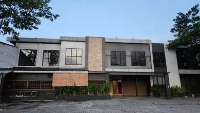 Disewakan Gedung Ex Resto Luas Traffic Ramai @ Raya Serpong, Tangerang Selatan