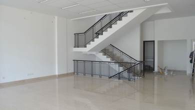 Gedung Kantor Siap Pakai, Rapi, Ada Lift Di Foresta Business Loft Bsd City