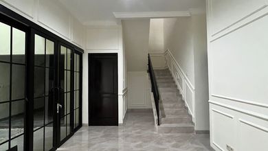 Penawaran Eksklusif, rumah Mewah di BSD Avani, Tangerang, LB 283m²