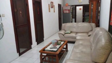 Penawaran Langka, rumah Prestisius di Tamansari, Jakarta Barat, LB 250m²
