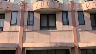 Ruko Citta Graha FULLY FURNISHED Desain dalam Kantor