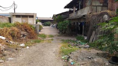 Tanah Luas 1900 m2 Area Strategis Kapuk Kamal, Dijual Terjangkau