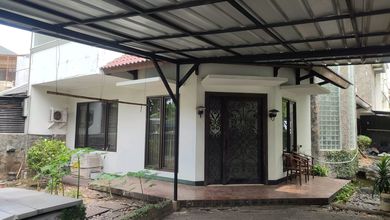 Rumah Area Luxury Jelambar, Jakarta Barat - Harga Terbaik 5,5 Miliar