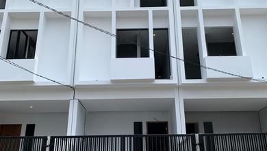 Hunian Mewah di Kawasan Muara Karang, Jakarta Utara, LB 200m², Harga 2,95 Miliar