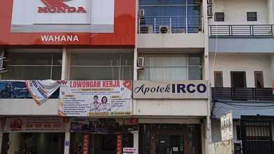 Dijual Cepat Ruko 4 Lantai di Jalan Utama Tanjung Duren, Cocok untuk Usaha atau Investasi, Ada Lift