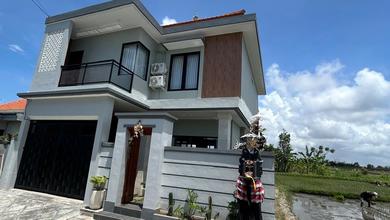 Villa Di Jl Siulan Dekat Pusat Perbelanjaan