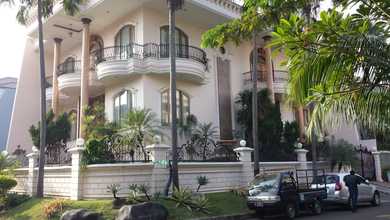 Rumah Elegan di Ancol, Jakarta Utara, 4 Kamar Tidur, LT 425m²