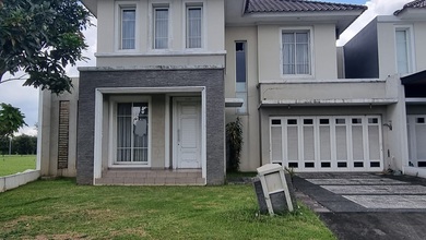 Rumah Mewah di Suvarna Sutera, Tangerang,  Kamar Tidur, LT 420m²