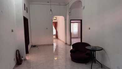 Rumah Sederhana Disewakan di Gayungan, Surabaya, Harga Ekonomis