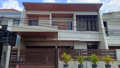 Hunian Mewah di Mulyorejo, Surabaya, 5 KT, LT 240m²