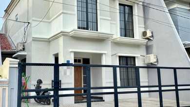 Dijual rumah Premium di Mulyorejo, Surabaya - LT 200m²
