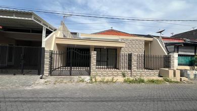 Rumah Dijual di Kenjeran, Surabaya, LB 160m², Harga Kompetitif!