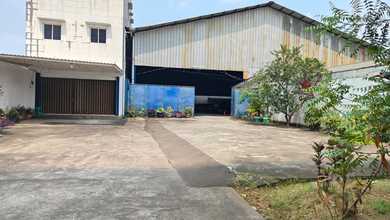 Disewakan Gudang + Kantor Strategis di Jl. Hasyim Ashari