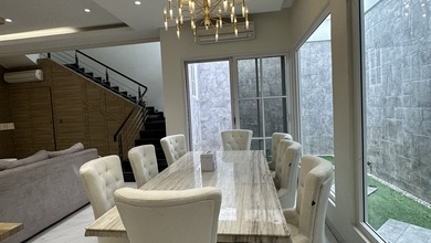 Hunian Mewah di Gading Serpong, Tangerang, 4 Kamar Tidur, LT 228m²