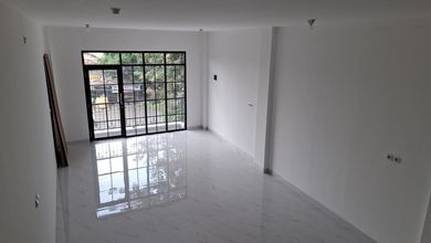 Jual Ruko Gandeng/satuan Di Jakarta Timur